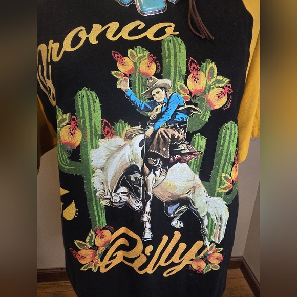 RODEO QUINCY Black Graphic Tee with Yellow Accents "Bronco Billy" - Picture 7 of 7